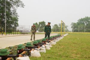 Khí thế thi đua trên thao trường huấn luyện
