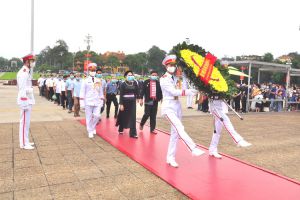 Nhớ Bác Hồ trong ngày “Đất nước trọn niềm vui”