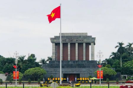 Phát huy giá trị Di tích Chủ tịch Hồ Chí Minh trong nâng cao chất lượng giảng dạy tư tưởng Hồ Chí Minh ở trường Sĩ quan Chính trị hiện nay