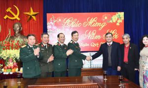 Lãnh đạo Ban Quản lý Lăng Chủ tịch Hồ Chí Minh chúc Tết các lực lượng làm nhiệm vụ