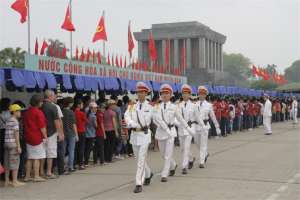 Công an nhân dân và Quân đội nhân dân phối hợp chặt chẽ trong thực hiện công tác bảo đảm an ninh, an toàn và đón tiếp, tuyên truyền tại Lăng Chủ tịch Hồ Chí Minh